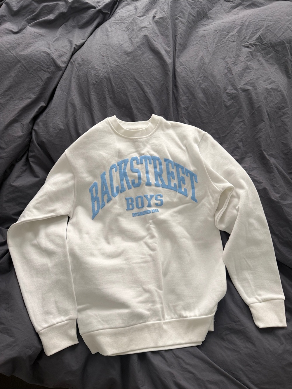 [NEW] Backstreet Boys Millennium Vegas Merch - White Crewneck Sweatshirt Small